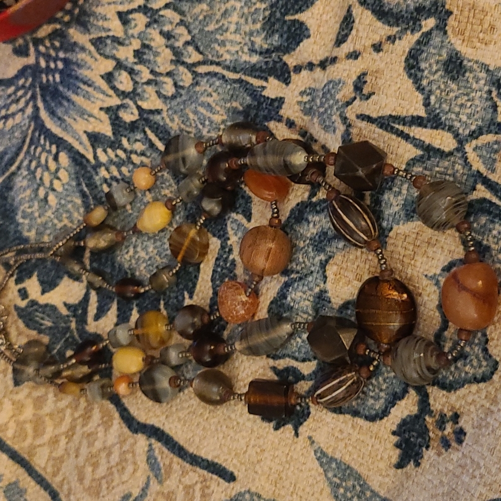 Anthropologie   Triple stand Beaded necklace